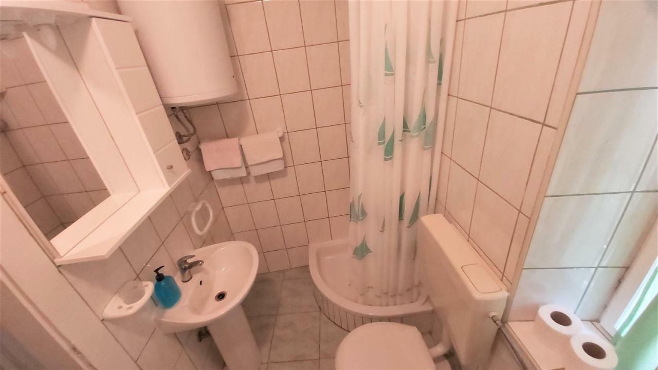 Apartment Mandic Omiš Exterior foto
