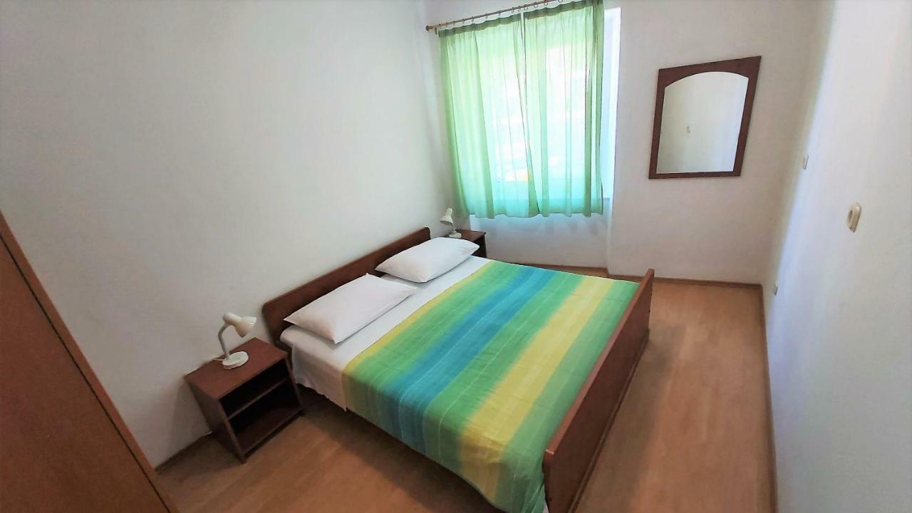 Apartment Mandic Omiš Exterior foto